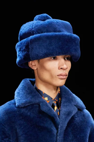 Look 55